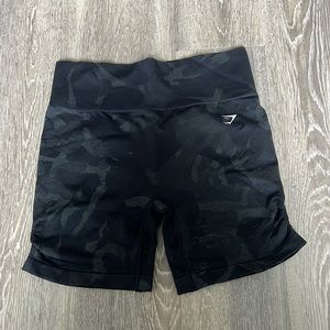 gymshark camo shorts